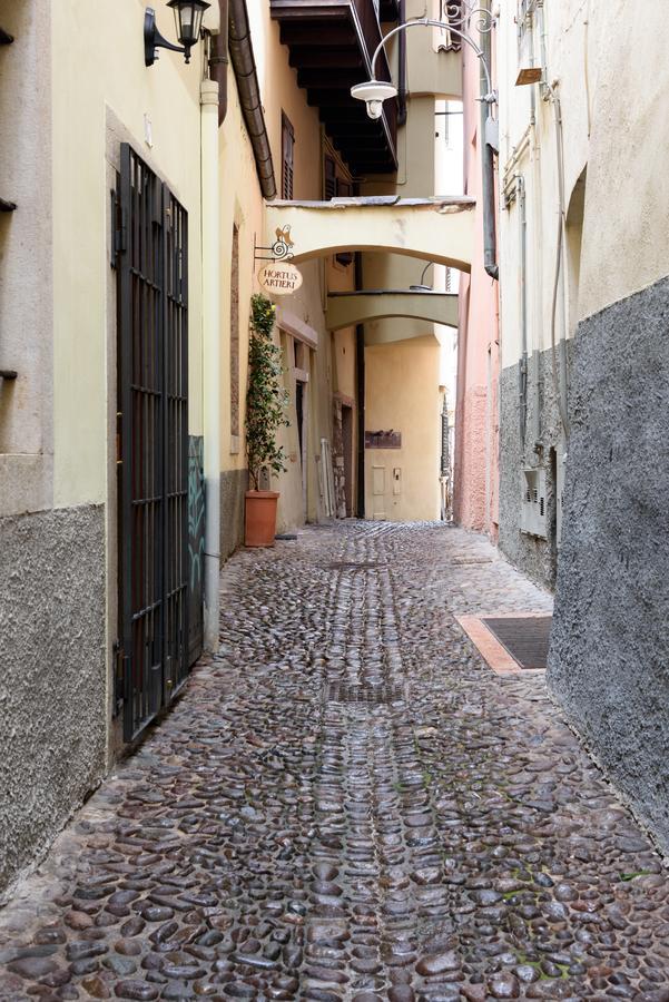 B&B And Apartments Al Duomo Τρέντο Εξωτερικό φωτογραφία