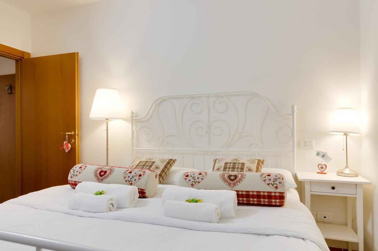 B&B And Apartments Al Duomo Τρέντο Εξωτερικό φωτογραφία